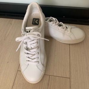 Veja signature Esplar low top sneaker